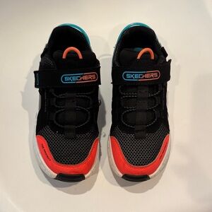 SKECHERS
Kids' Game Kicks® Gametronix Sneaker In Black Multi